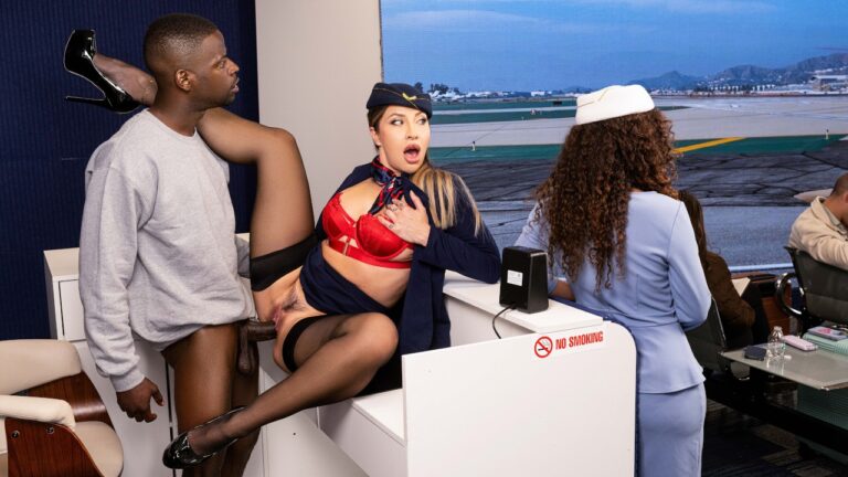 Airport Lounge Lizards Get Lucky: Part 1